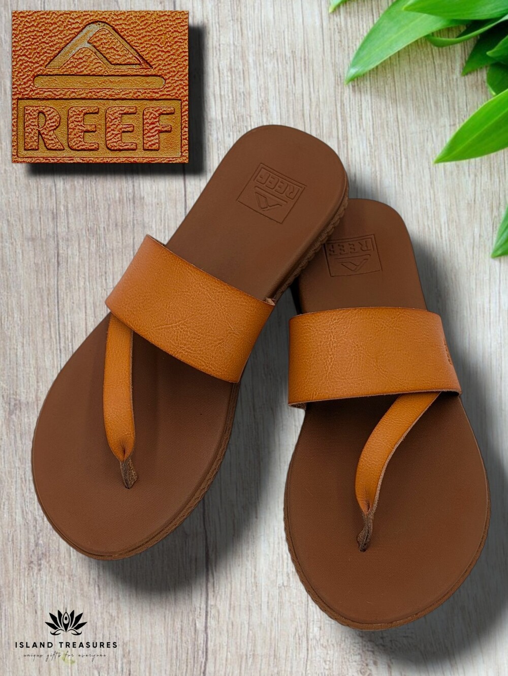 Reef Cushion Sol Size 8 Women's Tan Vegan Leather T-Strap Sandals Textured Sole